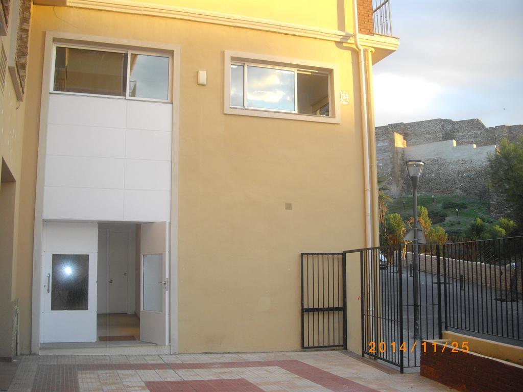 Apartamentos Clavero Malaga Luaran gambar