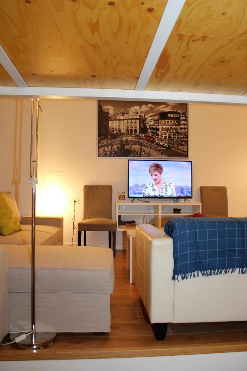 Apartamentos Clavero Malaga Luaran gambar
