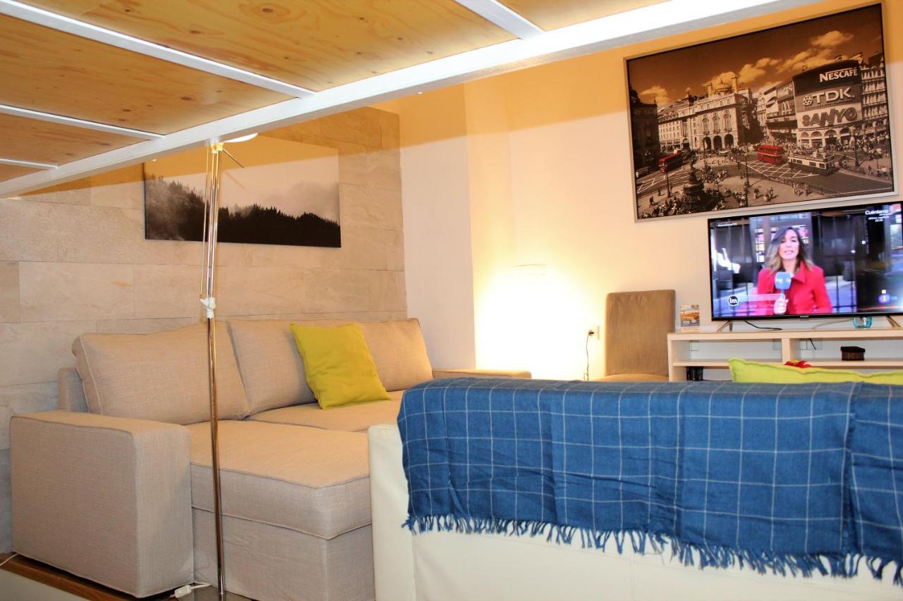 Apartamentos Clavero Malaga Luaran gambar