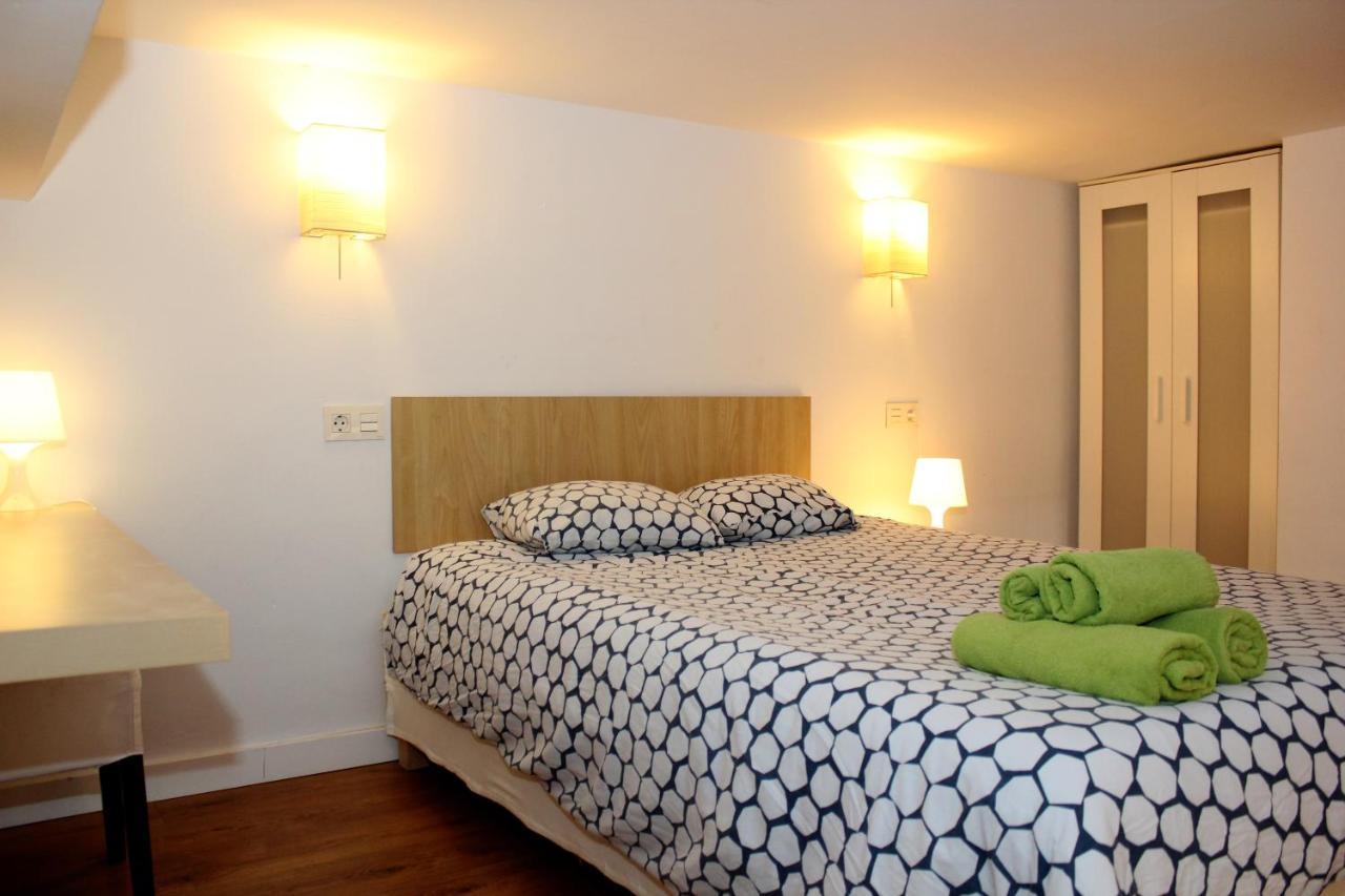 Apartamentos Clavero Malaga Luaran gambar