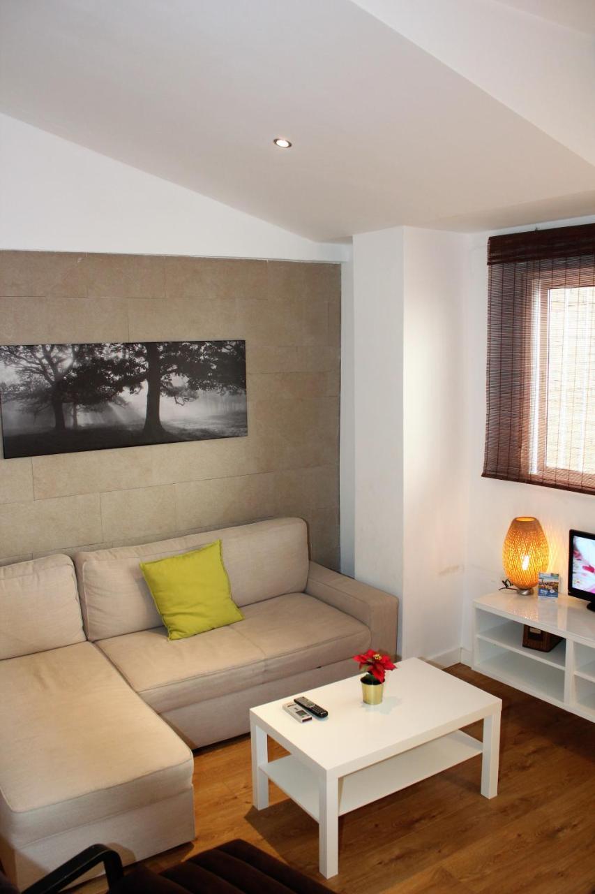 Apartamentos Clavero Malaga Luaran gambar