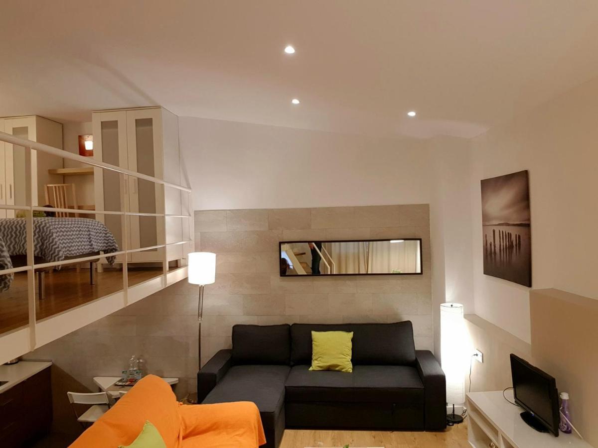 Apartamentos Clavero Malaga Luaran gambar